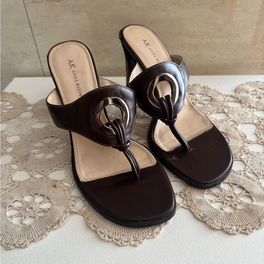 Anne Klein Brown Leather Heels